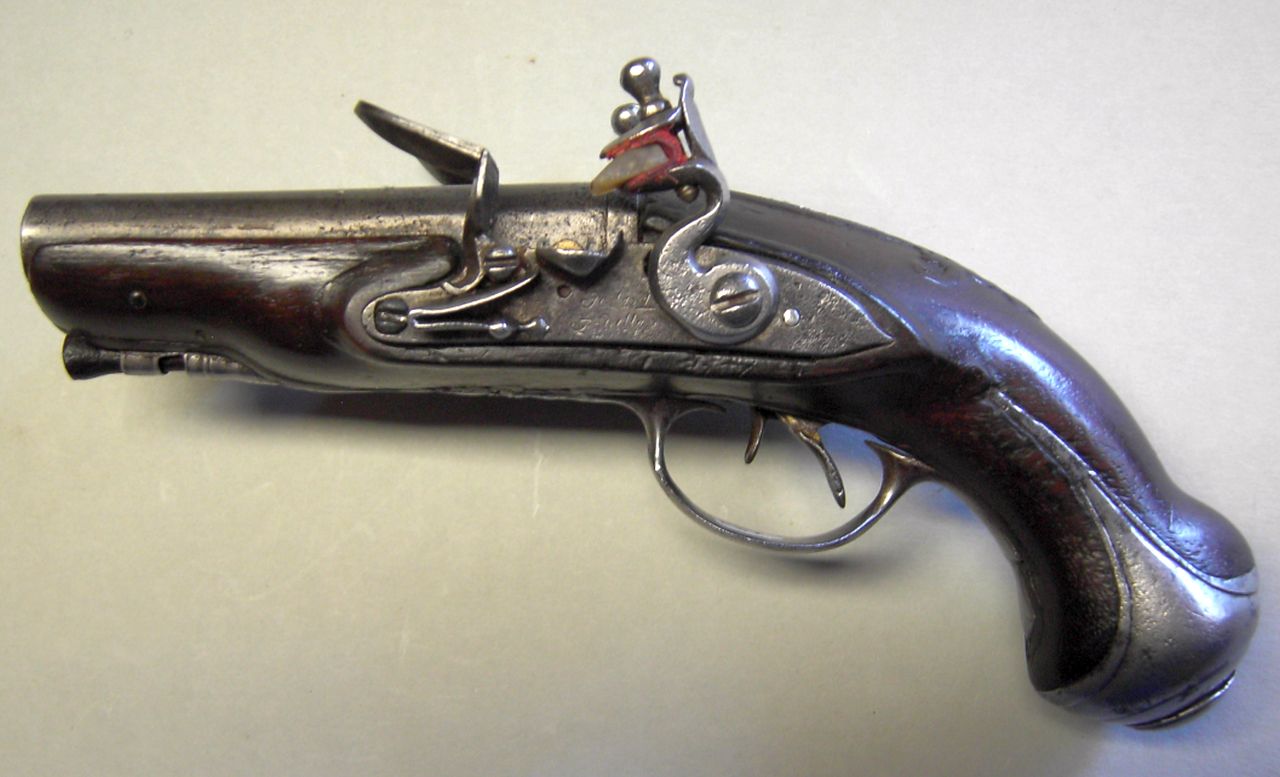 Frankreich, Steinschloss-Doppellauf-Taschenpistole um 1760